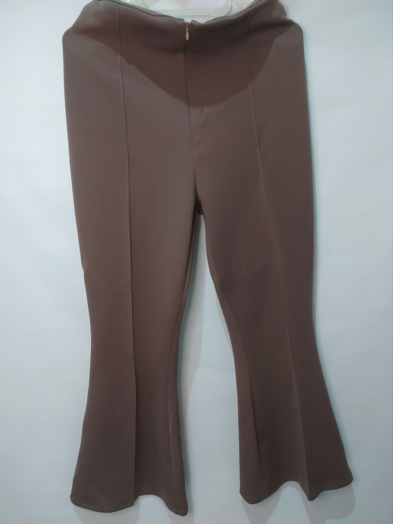 Woman long pants